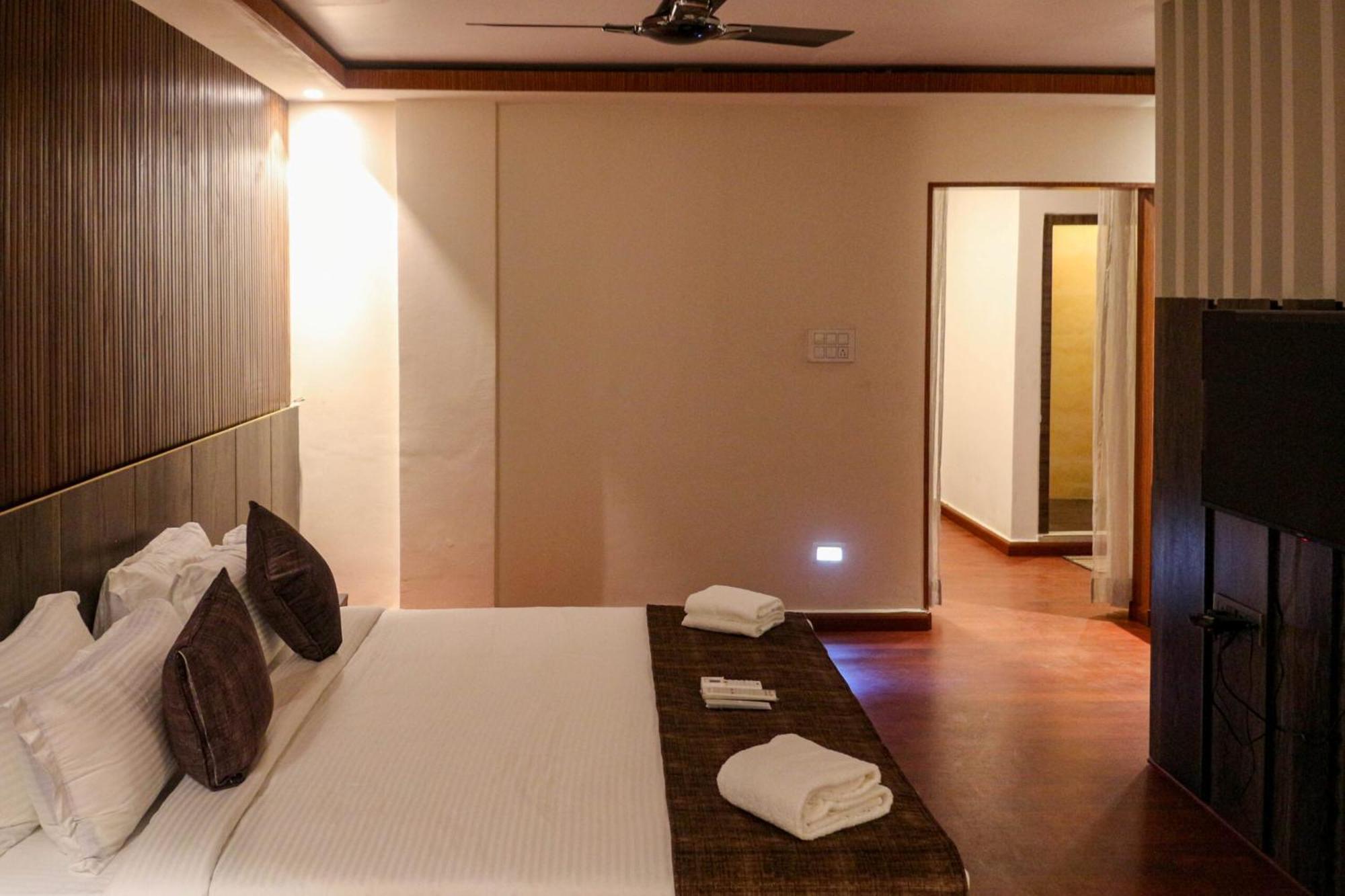 Hotel Obsidian Blue Itānagar Exterior foto